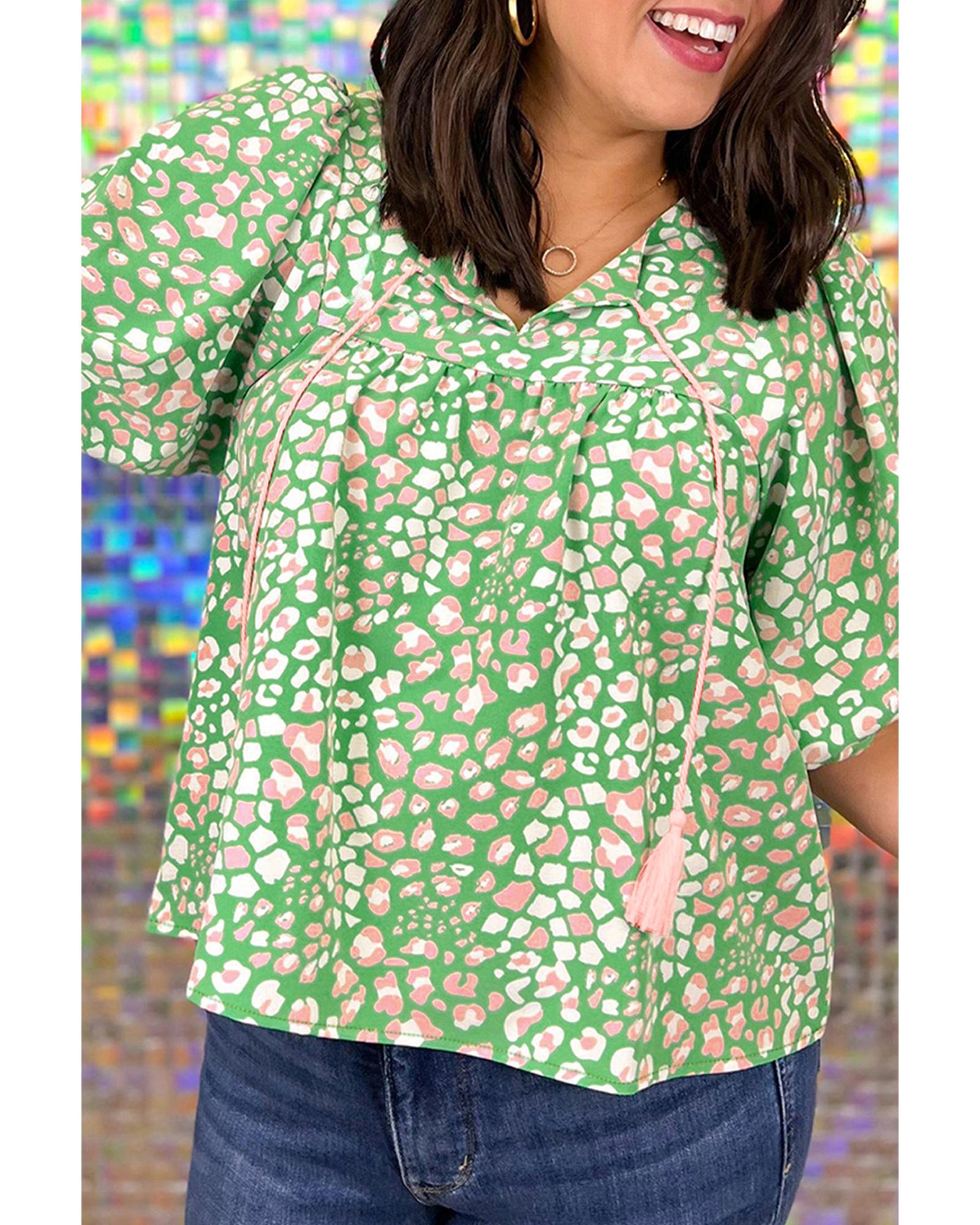 V539-AZEXPL2513141-P920-3X-202508311110-00 Green Plus Size Floral Tassel Tie Split Neck Puff Sleeve Blouse - 3X - Image 1