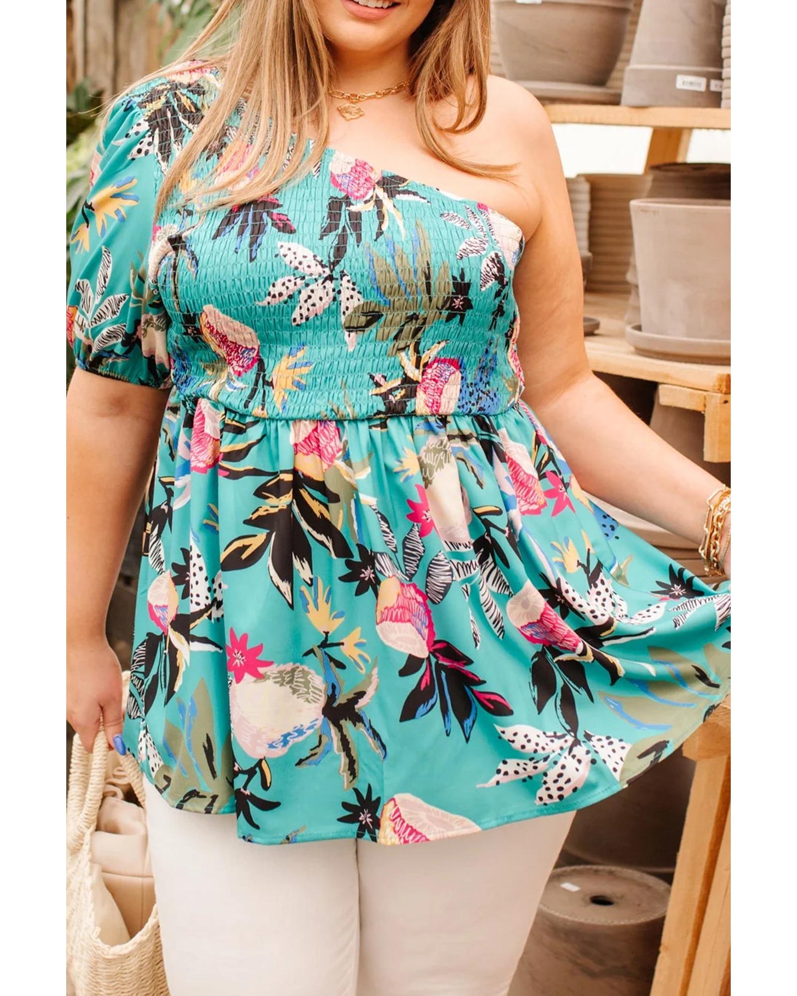 V539-AZEXPL2513239-P920-1X-202506182340-00 Green Plus Size Floral Smocked Bodice Single Puff Short Sleeve Babydoll Blouse - 1X - Image 1