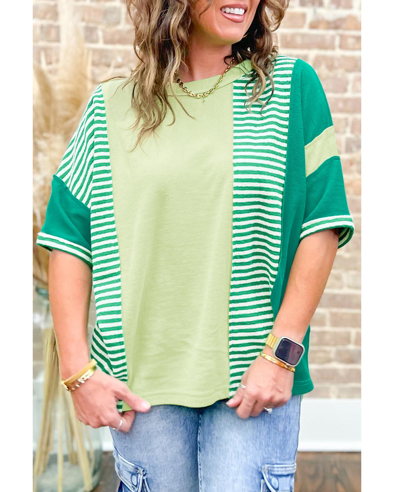 V539-AZEXPL2521366-P919-2X-202508310420-00 Green Stripe Patchwork Colorblock Plus Size T Shirt - 2X - Image 1