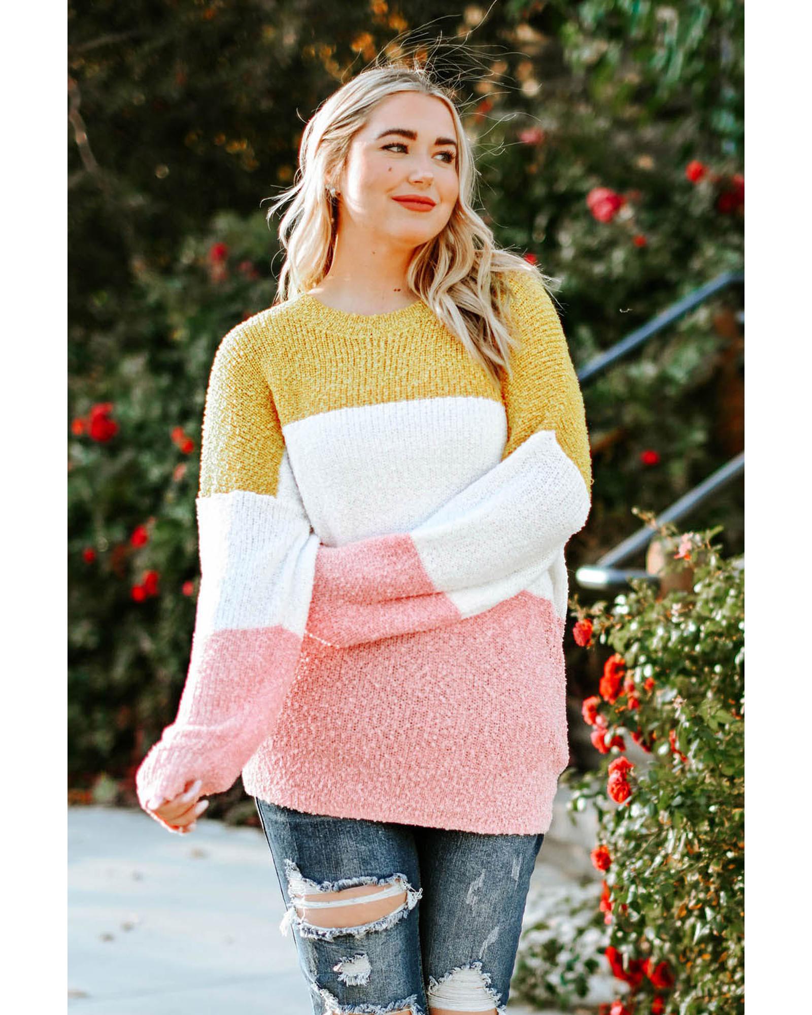 V539-AZEXPL272054-7-2X-202508310150-00 Yellow Colorblock Bubble Sleeve Plus Size Sweater - 2X - Image 1