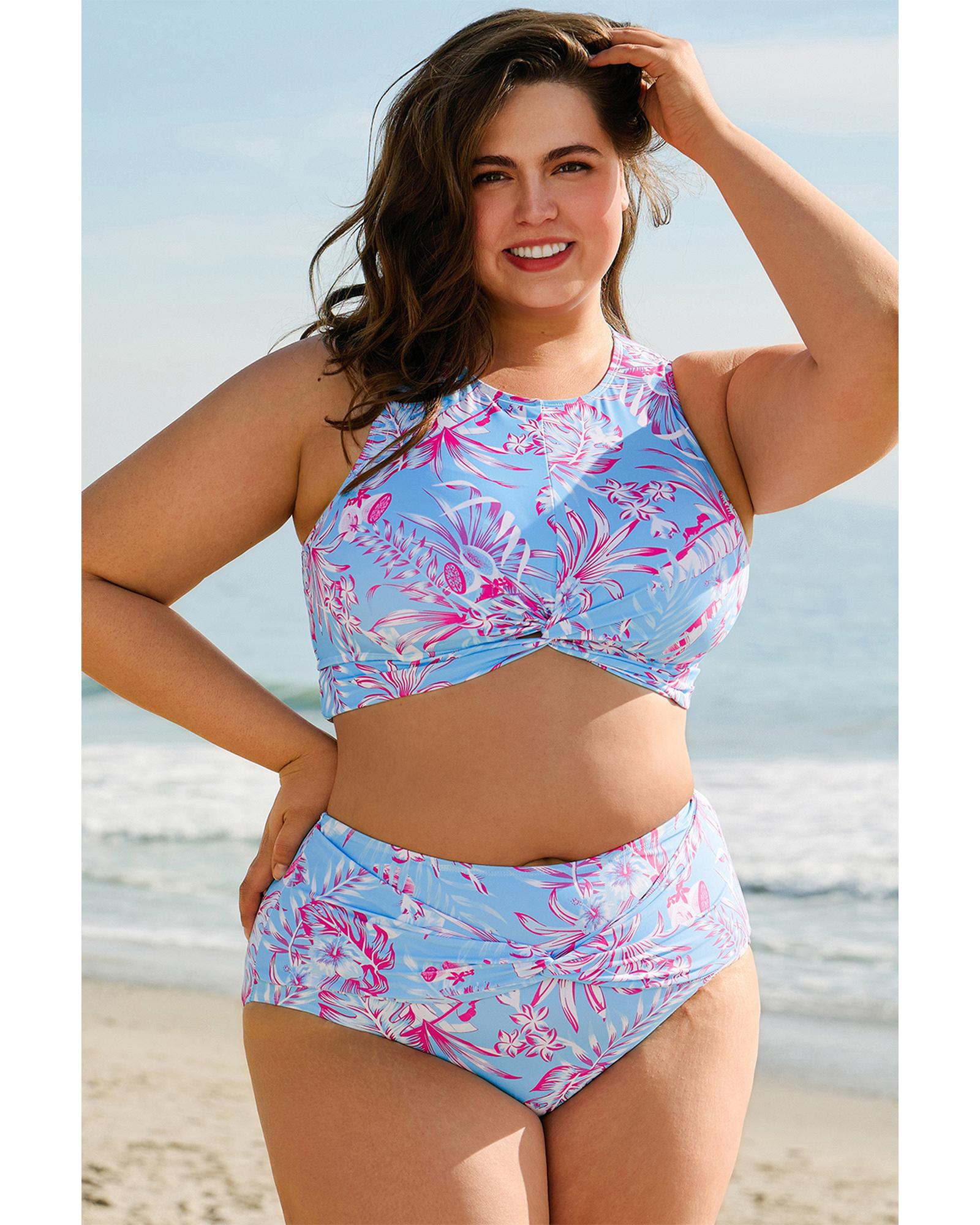 V539-AZEXPL43025-P420-2X-202508310105-00 Sky Blue Plus Size Floral Print Twisted High Waist Bikini Set - 2X - Image 1