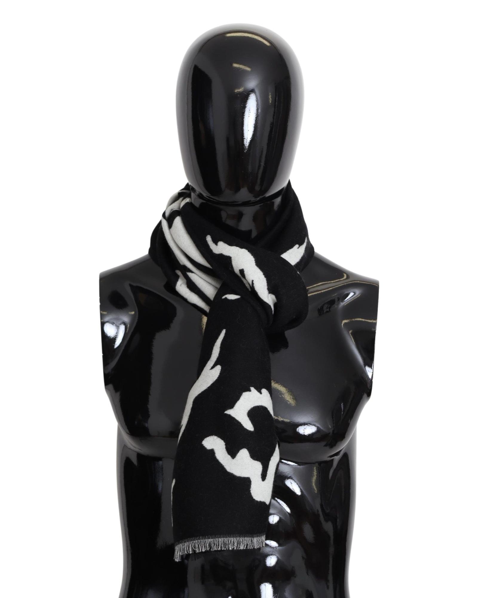 V539-MS1848-202509010420-00 Brand New Givenchy Scarf with Logo Details One Size Men - Image 1