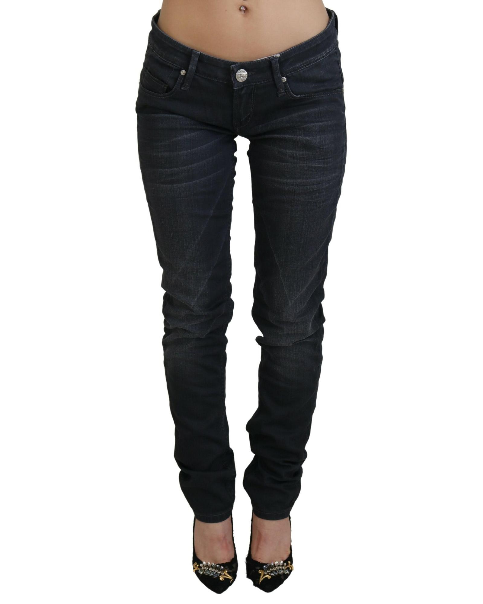 V539-PAN72697-26-202506180425-00 Acht Women's Black Washed Low Waist Slim Fit Cotton Denim Jeans - W26 US - Image 1