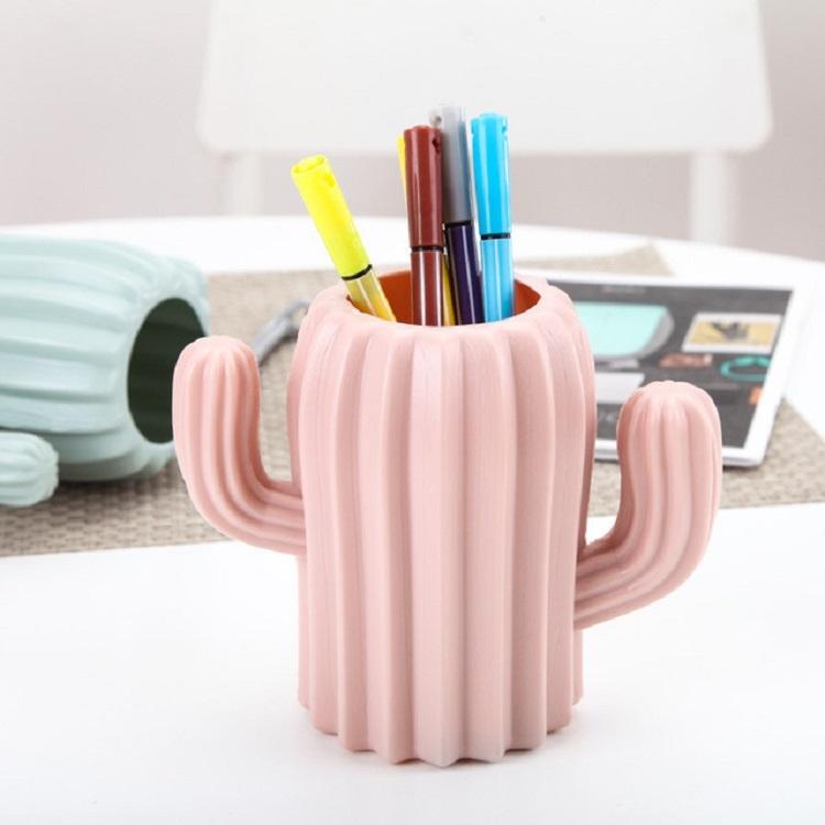 V562-A102154940DBT-202503041641-00 Cactus-shaped Vase Creative Desktop Pen Holder for Home Decor - Pink - Image 1