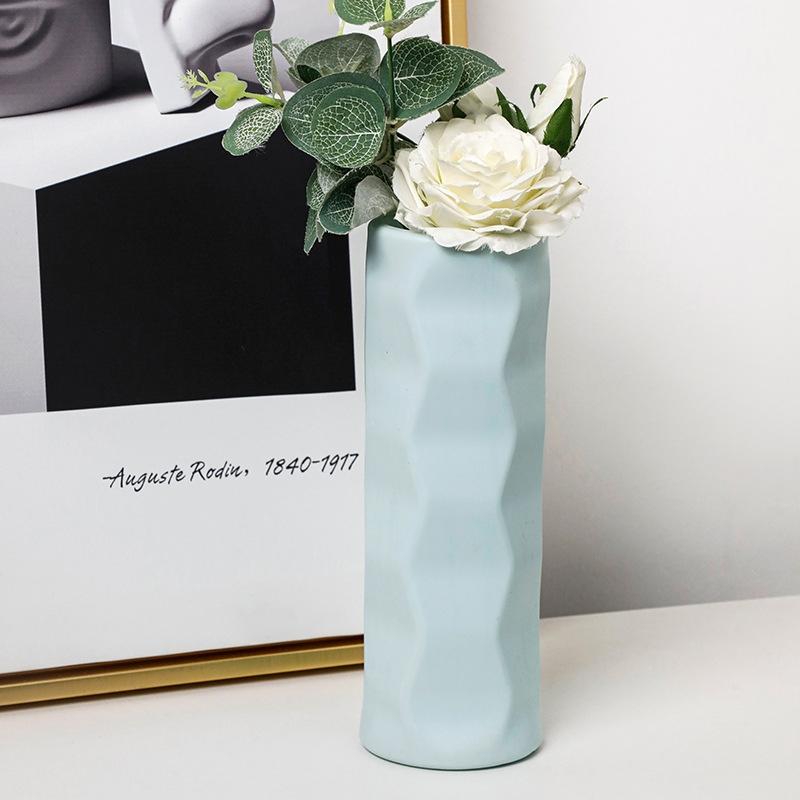 V562-A1030593060DBT-202503041626-00 Wave Drop-proof Imitation Porcelain Vase - Simple Home Decor - Green - Image 1