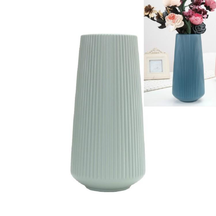 V562-D105034940DBT-202503041625-00 Versatile Plastic Flower Vase for Dry and Wet Arrangements - Green - Image 1