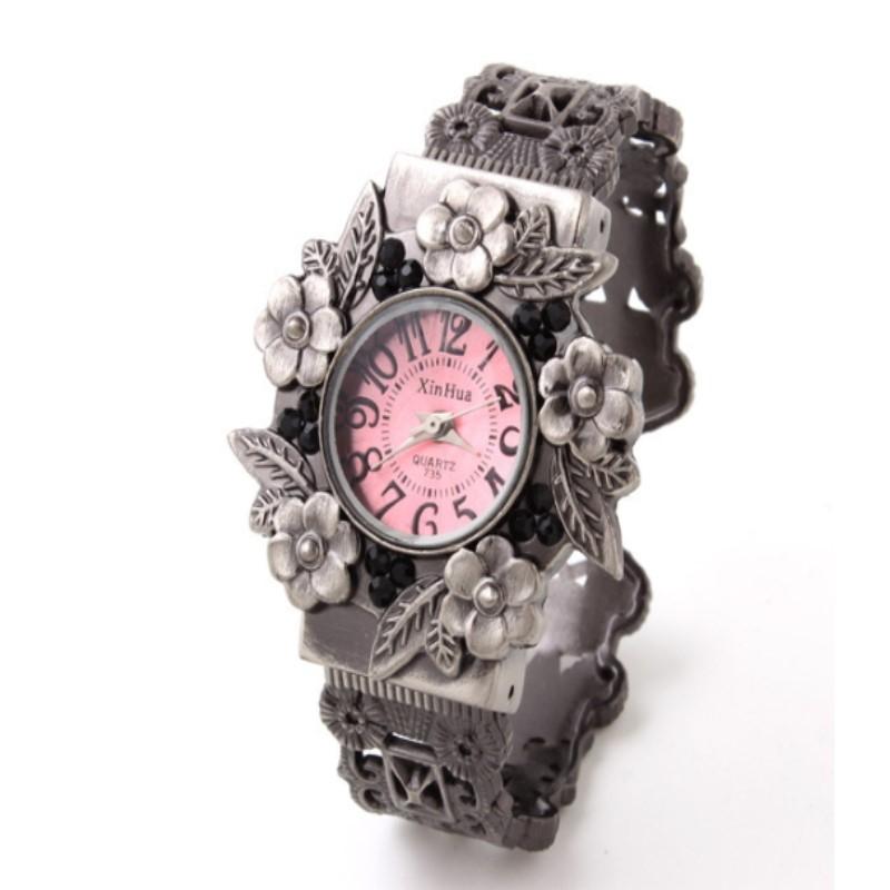 V562-E103779280DBT-227120-00 Flower Embossed Retro Bracelet Watch - Women Quartz - Pink - Image 1
