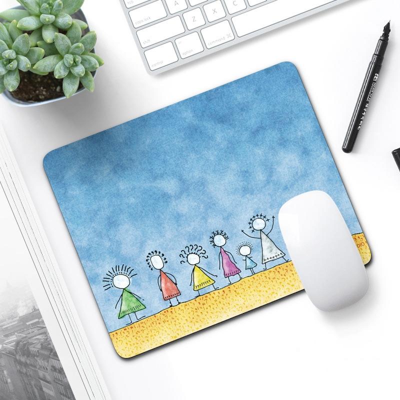 V562-S1000802750DBT-202505261233-00 6 Piece Non Slip Mouse Pad Set 21 X 26Cm Thick Rubber Anti Skid Durable - Beach Family - Image 1