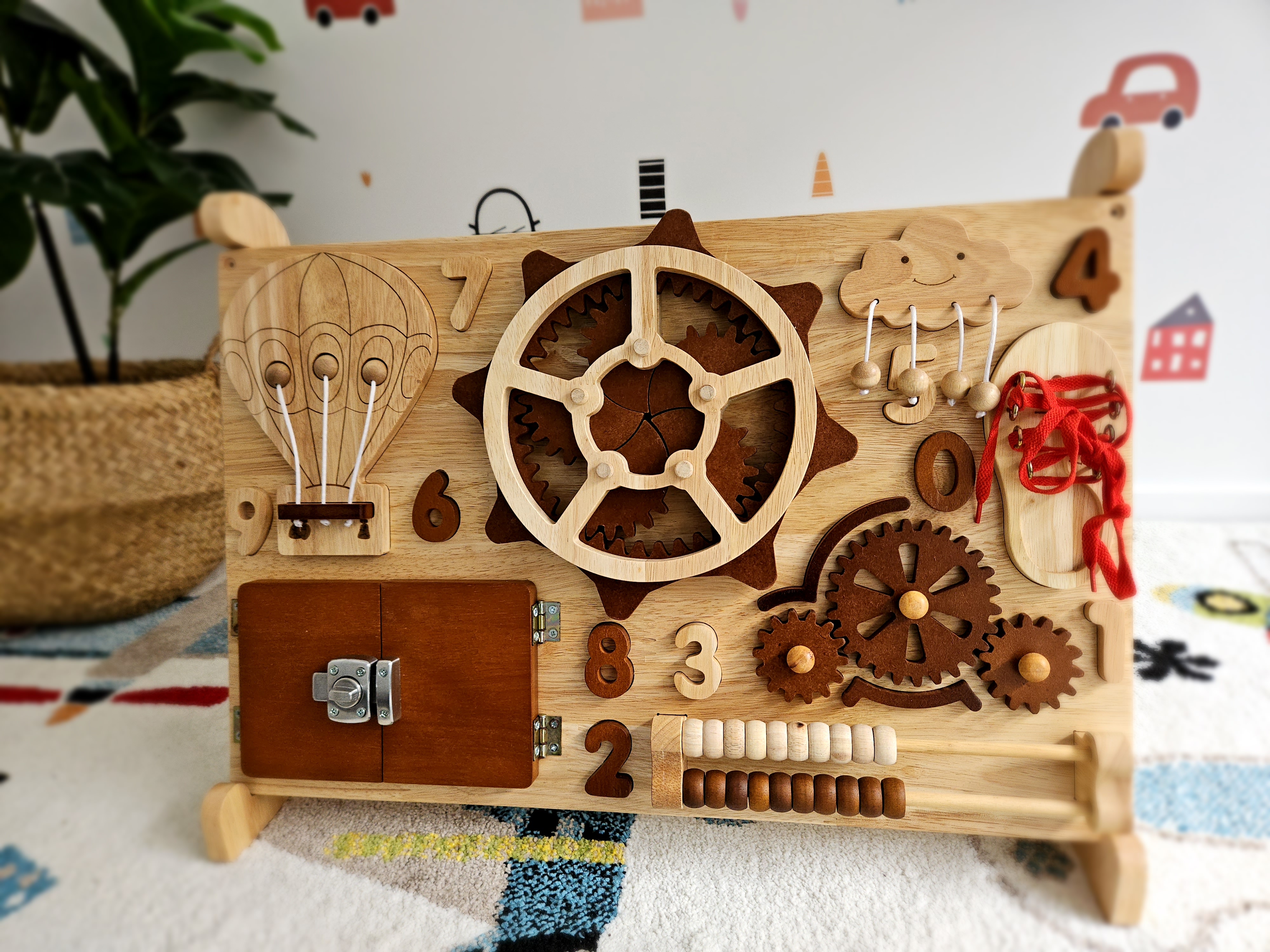 V59-390-159651-00 Busy board - Image 1