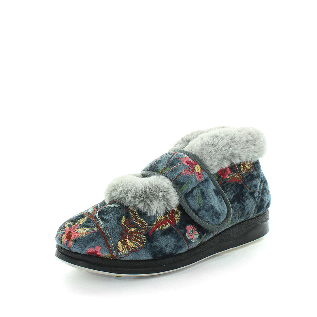 V717-PEMEE-GREYEMBROIDERY-8-187367-00 Panda EMEE Slippers Uggs Grey Embroidery Shoe 8 - Image 1