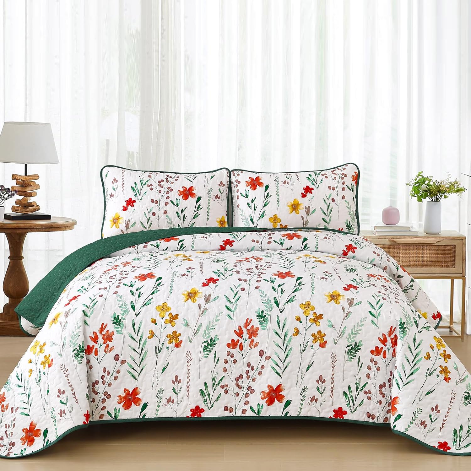 V745-AC090593Q13U-218247-00 Enchanting Fields Cozy 3 Pc Bedspread & Pillow Cover Set - Image 1