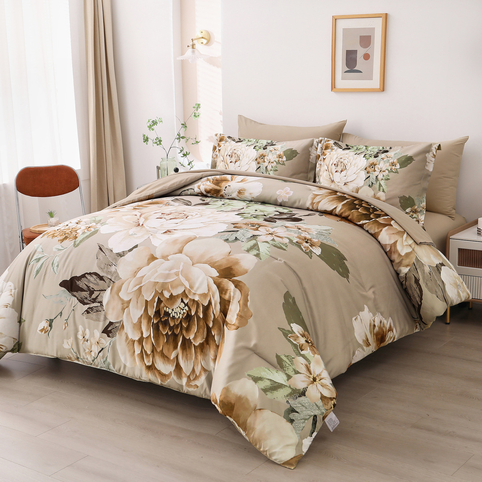 V745-MAB010948AJ3-191354-00 Cozy Floral Comforter Set, King Size, Quilted Warm Bedding with Pillowcases - Image 1