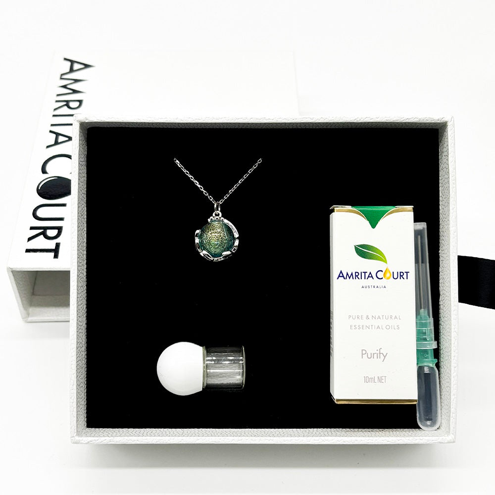 V760-GBAJ-1-195279-07 Gift Box - Aroma Necklace White Gold - Planet Celestial Aqua (Light Blue) + Purify Oil Blend - Image 1