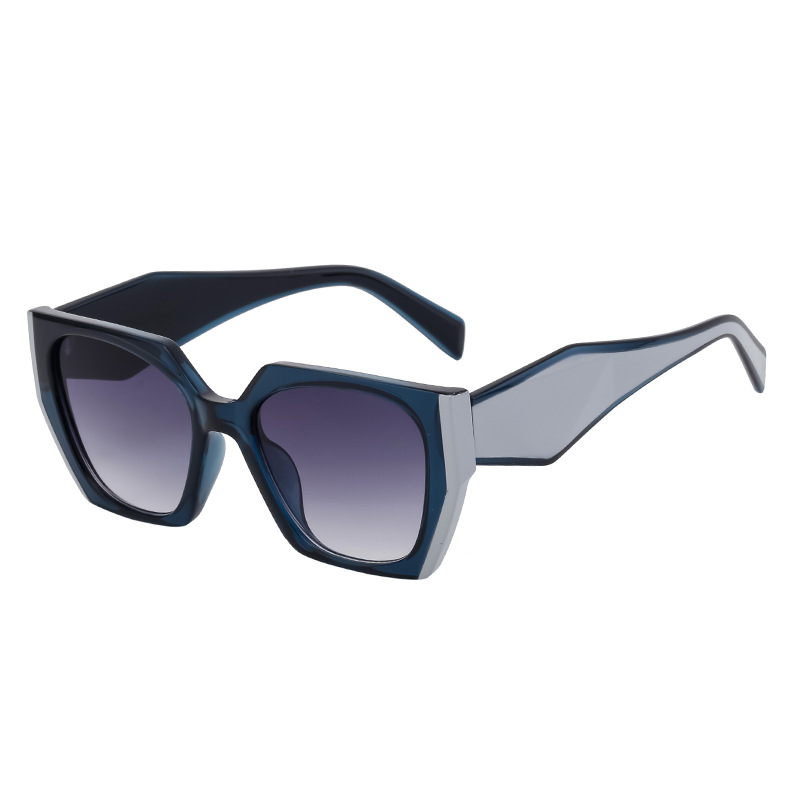 V888-ELOSUNG10591-205527-00 Bold Oversized Blue Frame Sunglasses | UV400 Designer Fashion Shades - Image 1