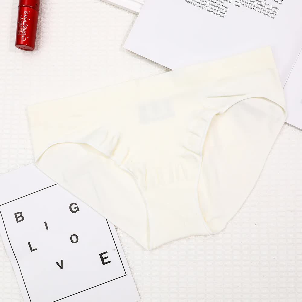 V888-ELOSUNG16923-224992-00 S White 3-Pack Seamless Stretch Bikini Panties - Soft & Breathable Women's Underwear - Image 1