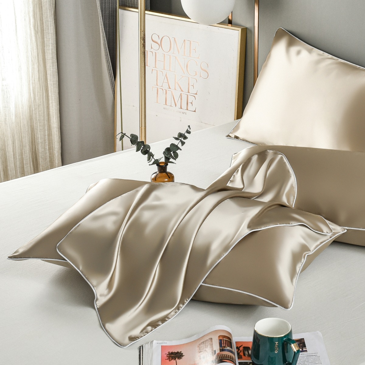 V888-ELOSUNG17012-213995-00 Champagne Gold Luxury Double-Sided Satin Silk Pillowcase – Summer Cooling Polyester Pillow Cover Set(Without Pillow Core) - Image 1