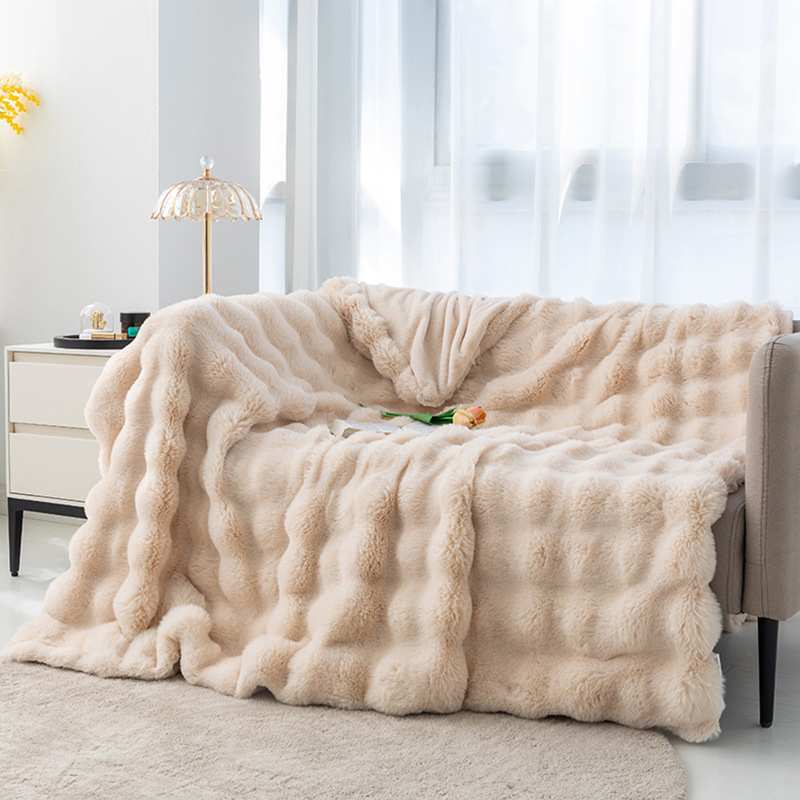 V888-ELOSUNG18027-225972-00 Apricot 70*100cm Plush Toscana Throw Blanket - Soft Flannel Fleece for All Seasons, Perfect for Couch & Bed - Image 1