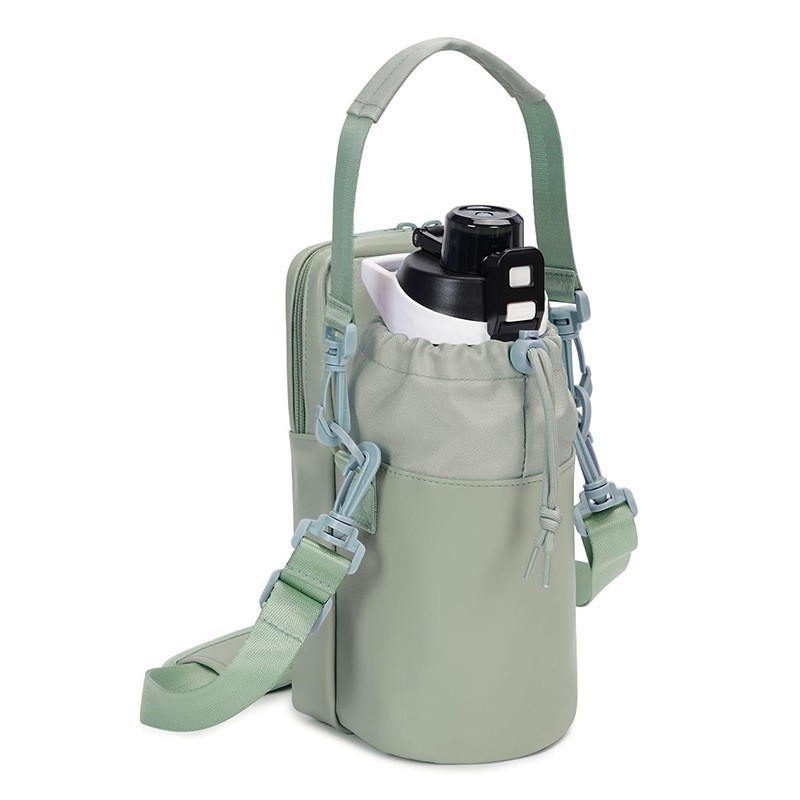V888-ELOSUNG18203-202504281527-00 Green Stylish Water Bottle Carrier Bag with Phone Pocket, Key Clip & Adjustable Strap - Crossbody Sling Holder - Image 1