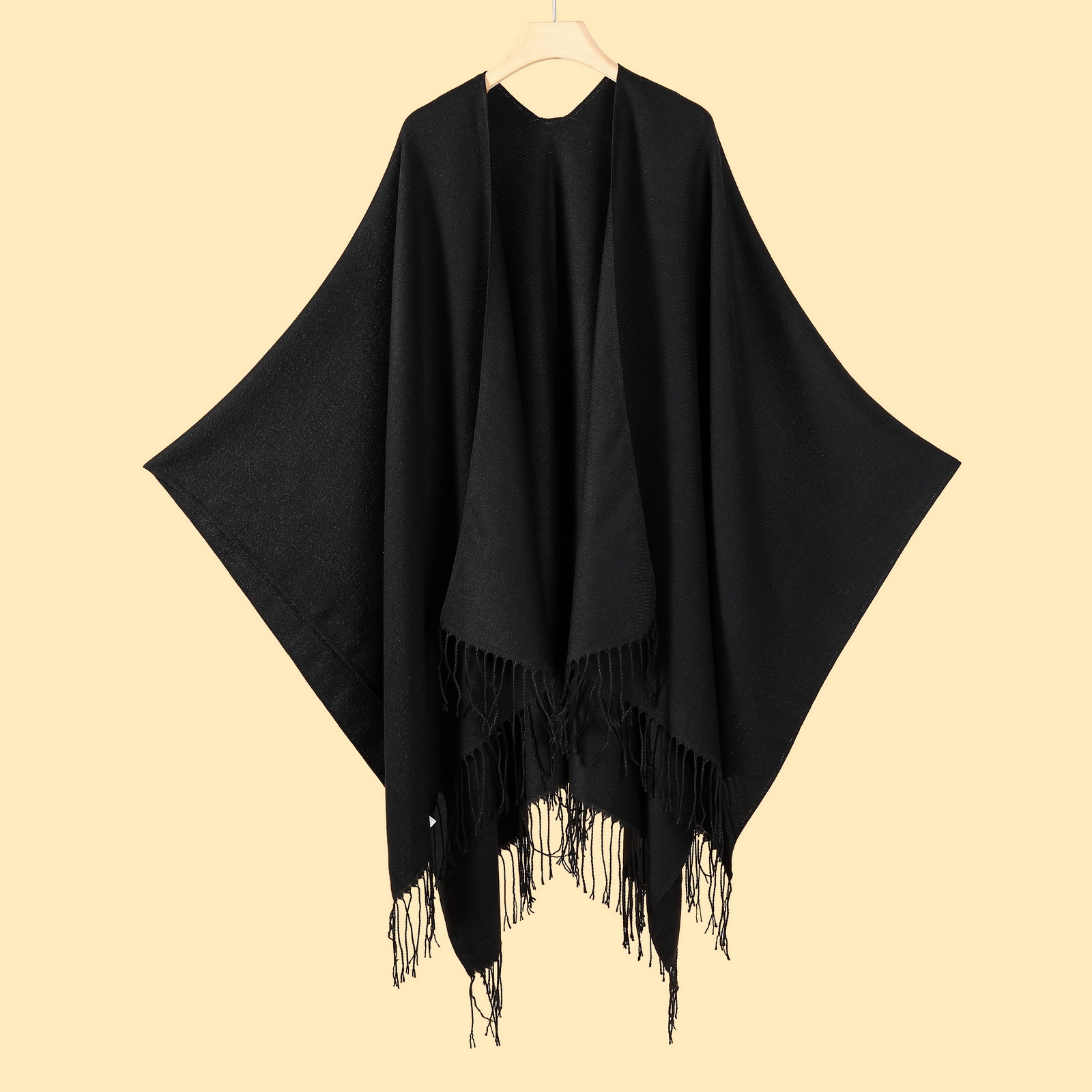 V888-ELOSUNG19695-202503111125-00 Fringed Black Elegant Autumn Winter Shawl - Artistic Split-Design Knit Cloak with Oil Painting Style - Image 1