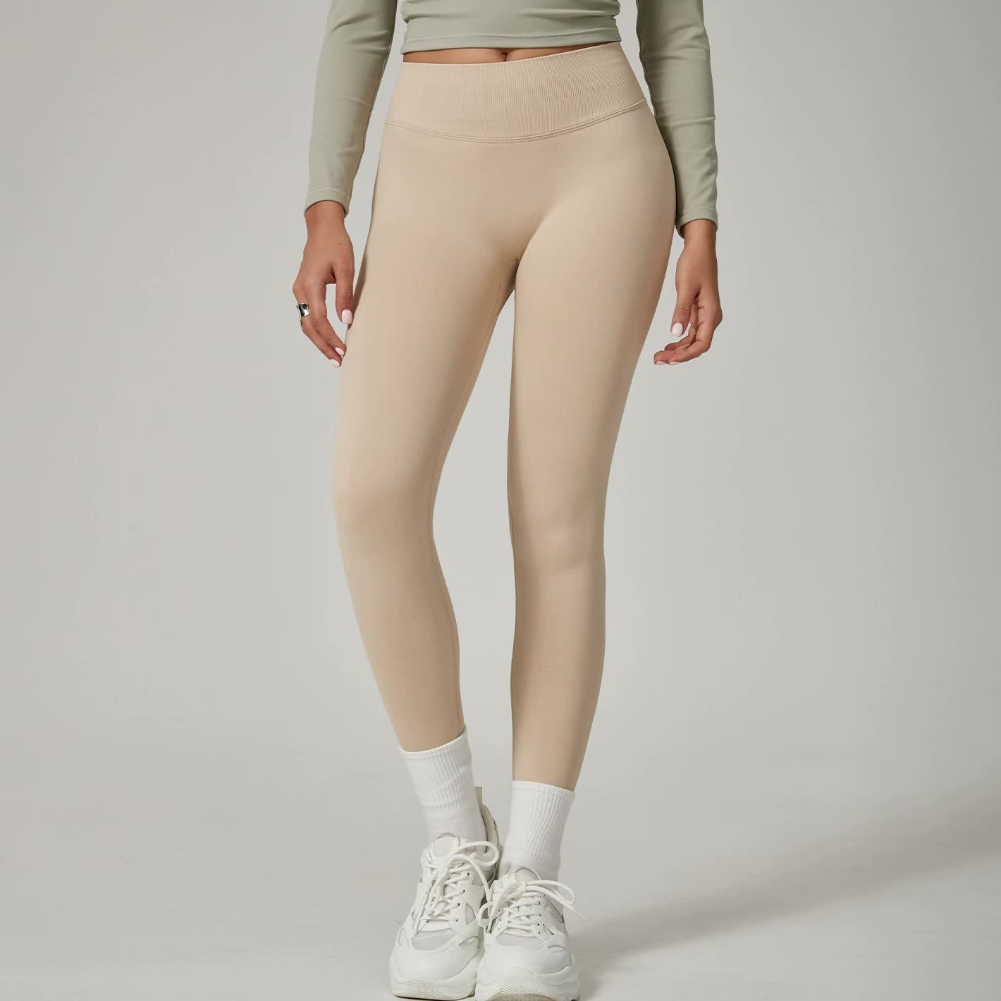 V888-ELOSUNG20253-225996-00 Khaki High-Waisted Butt Lift Yoga Pants for Women - Peach Hip Design, Full-Length Leggings, Workout and Fitness Activewear size S - Image 1