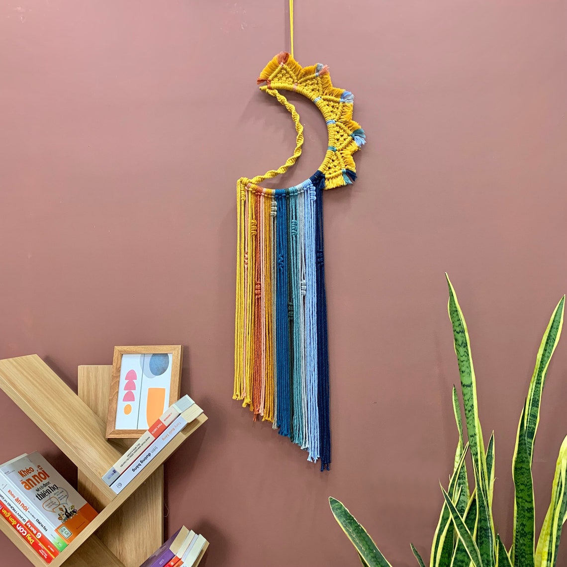 V888-ELOSUNG20892-202503111145-00 Colorful Tassel Dream Catcher - Bohemian Style Wall Decor (moon) - Image 1