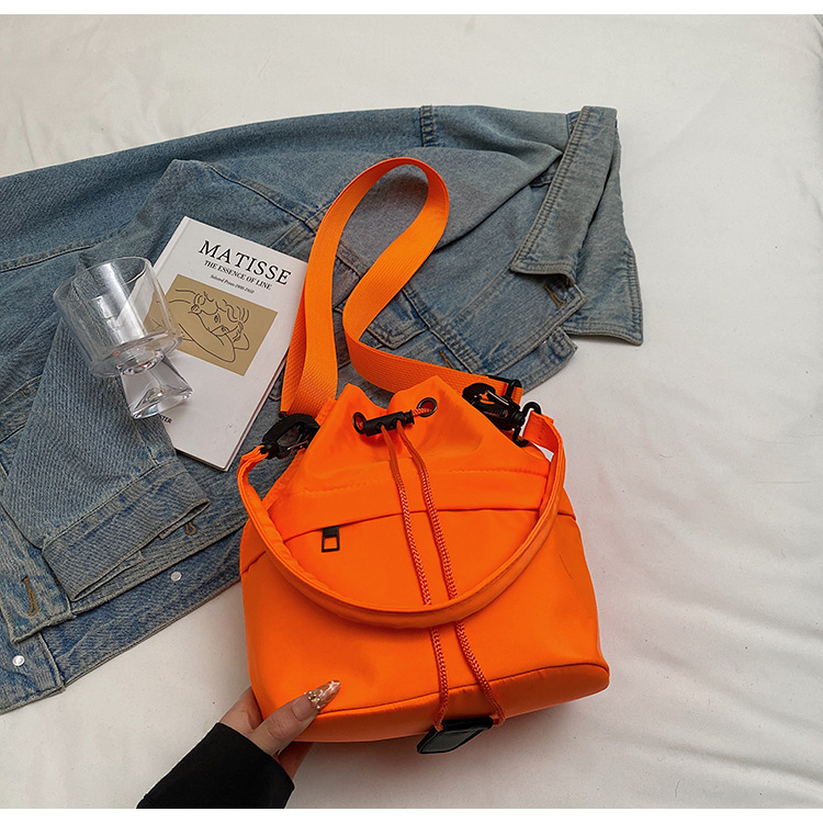 V888-ELOSUNG22950-202504141546-00 Orange Casual Nylon Drawstring Bucket Bag - Adjustable Strap Crossbody Purse - Image 1