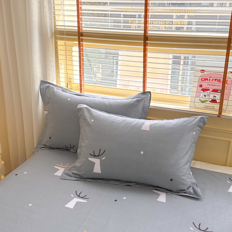 V888-ELOSUNG24853-202504211210-00 Grey Deer 100% Cotton Pillowcase Set (Pack of 2) - Breathable Standard Size 48x74cm Pure Cotton Pillow Covers - Image 1