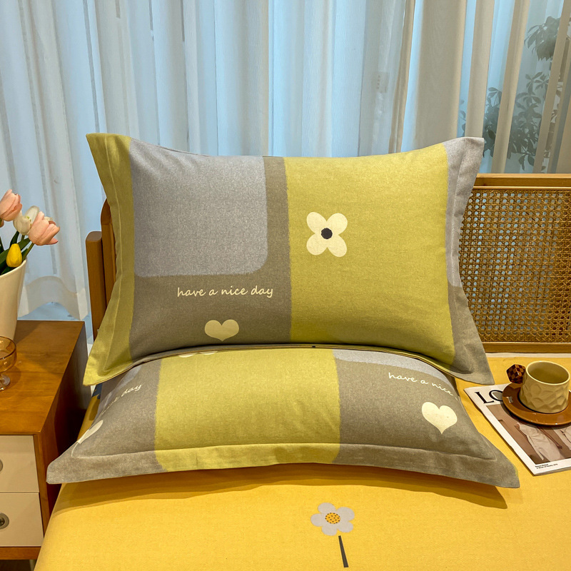 V888-ELOSUNG25132-202504171811-00 Comfortable cotton pillowcase, double-sided warm design, breathable and skin-friendly - Yellowish gray - Image 1