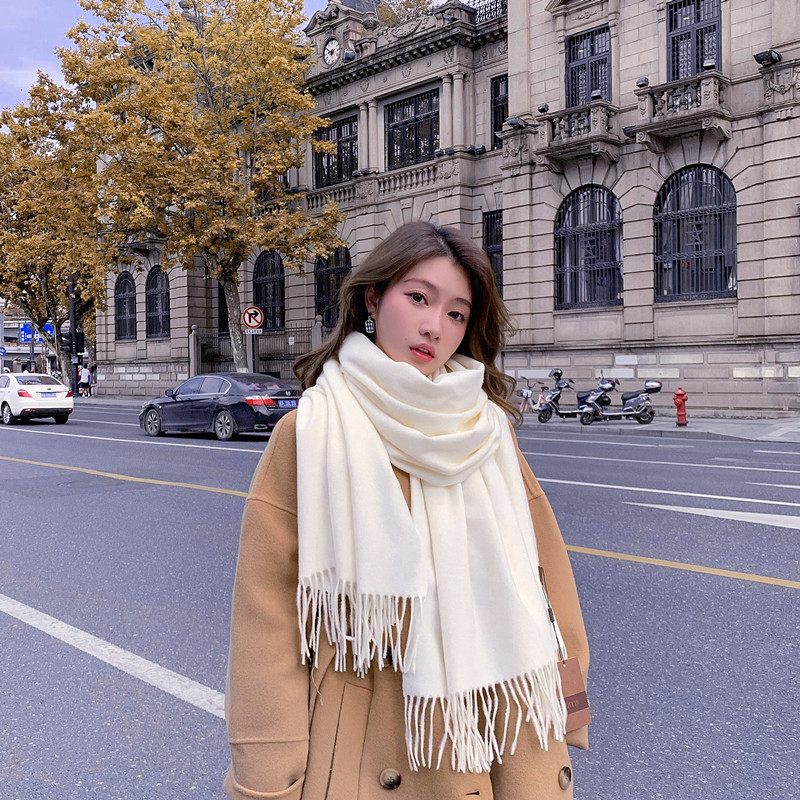 V888-ELOSUNG25156-202504171835-00 Luxury Cashmere Blend Scarf, Large 200x70cm Fringed Scarf (White) - Image 1