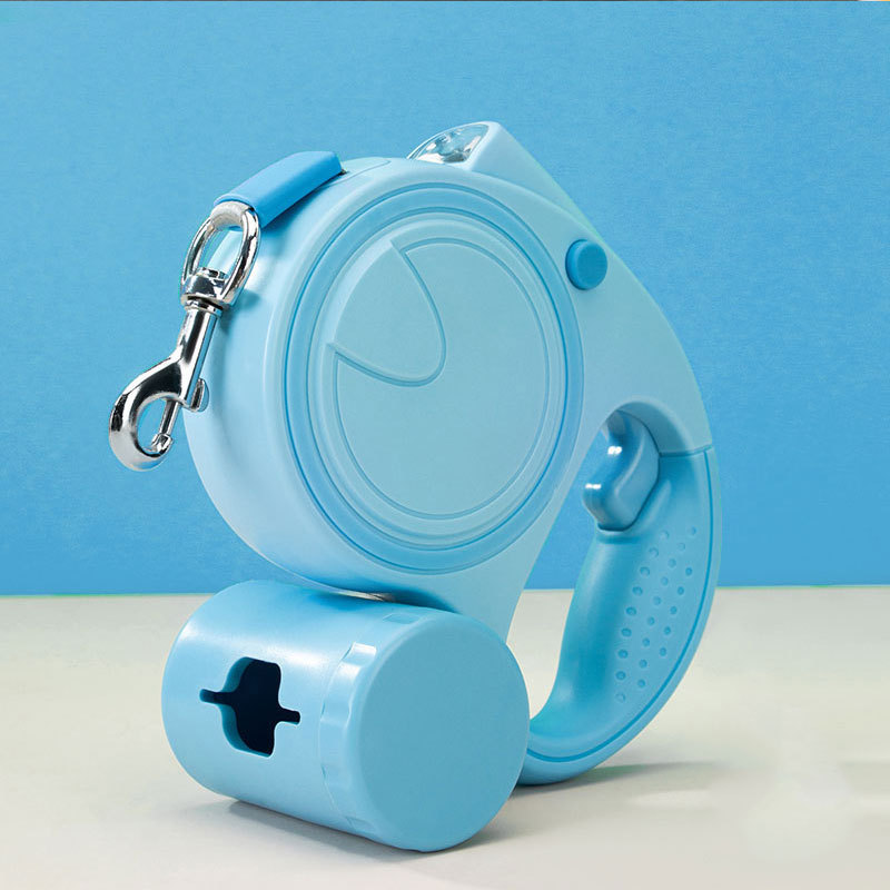 V888-ELOSUNG26015-202504141740-00 Green 3M Retractable Dog Leash - Built-in LED Light (No Batteries) and Bag Holder - Image 1