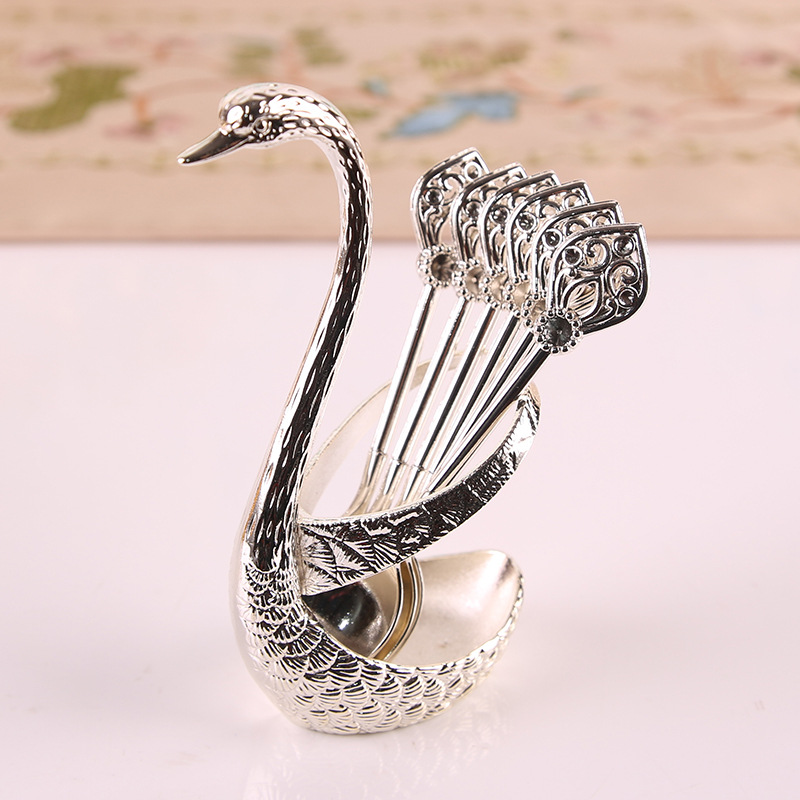 V888-ELOSUNG26346-202504281312-00 Silver Elegant Swan Cutlery Holder Set with 6 Dessert Spoons - Image 1