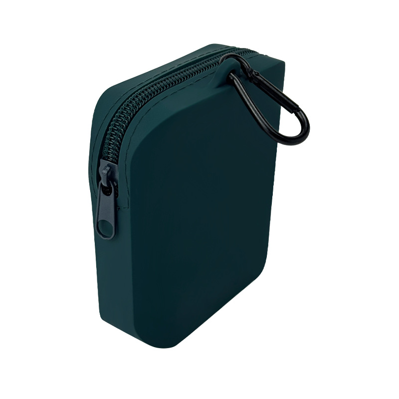 V888-ELOSUNG26861-202505151811-00 Dark green Silicone Dog Treat Pouch (Set of 2) - Waterproof, Portable for Training & Walks - Image 1