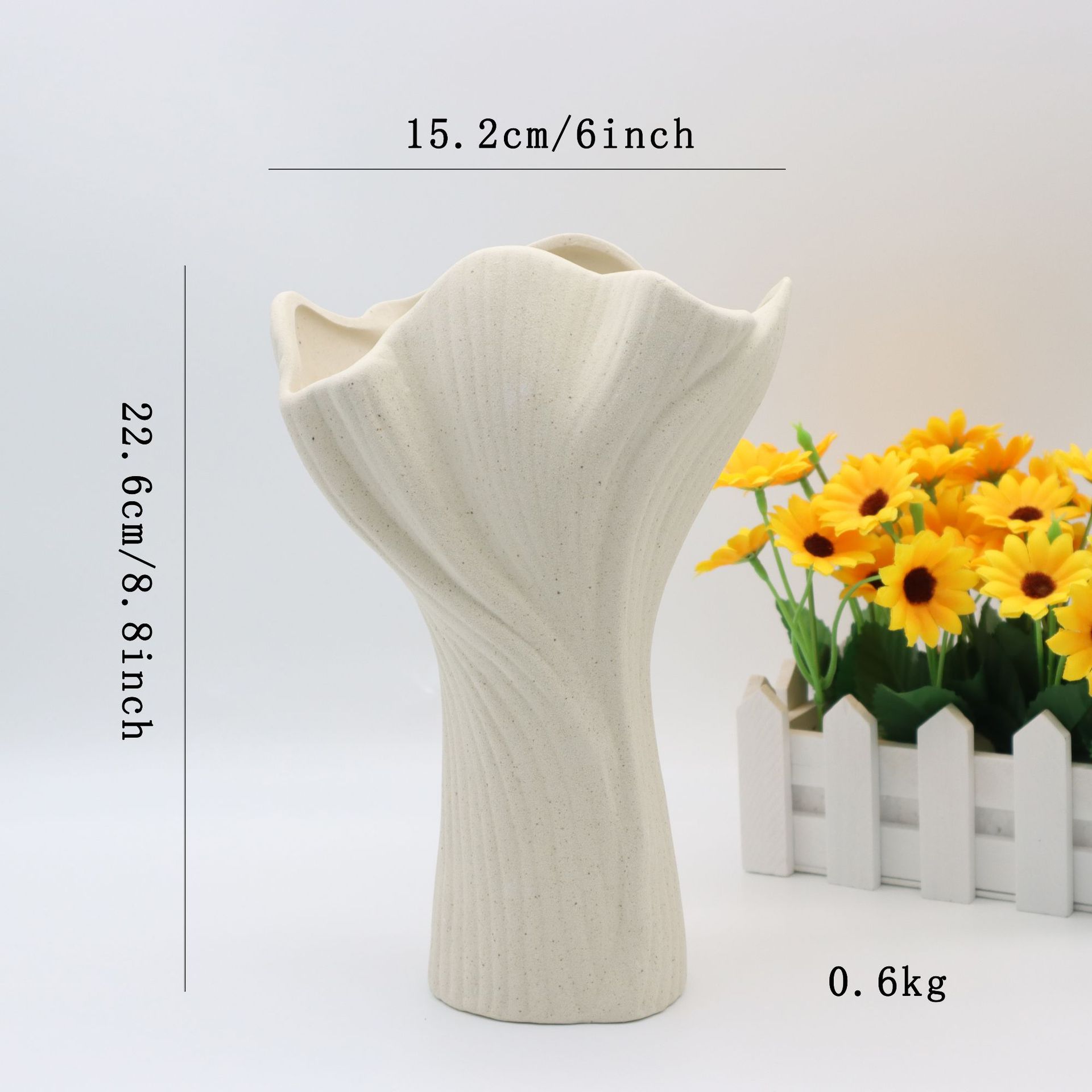 V888-ELOSUNG27748-202505191228-00 Beige Elegant Off-White Ceramic Vase - Modern Sculptural Flower Holder with Wide Fluted Opening - Image 1
