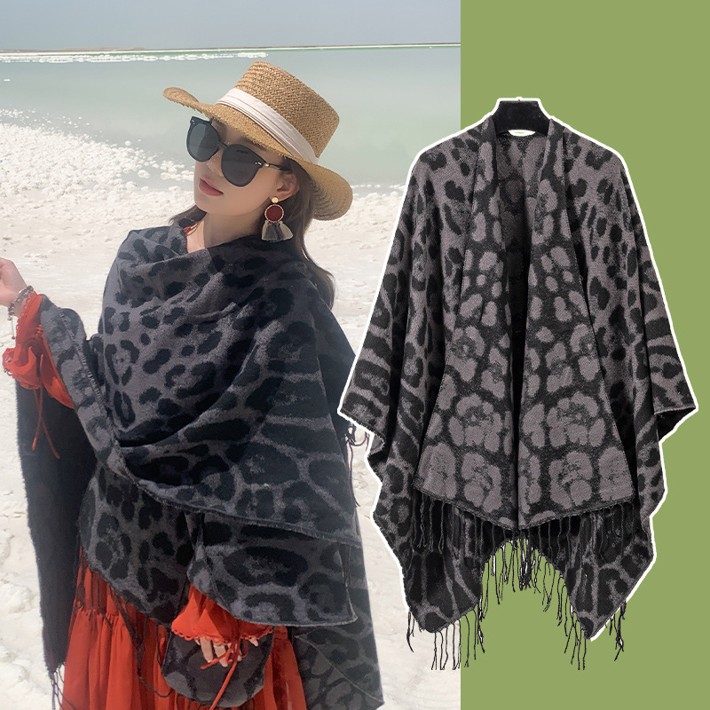 V888-ELOSUNG28069-202504281259-00 Black-grey Bold Leopard Print Poncho Cape - Women's Warm Oversized Shawl Wrap (130x150cm) - Image 1