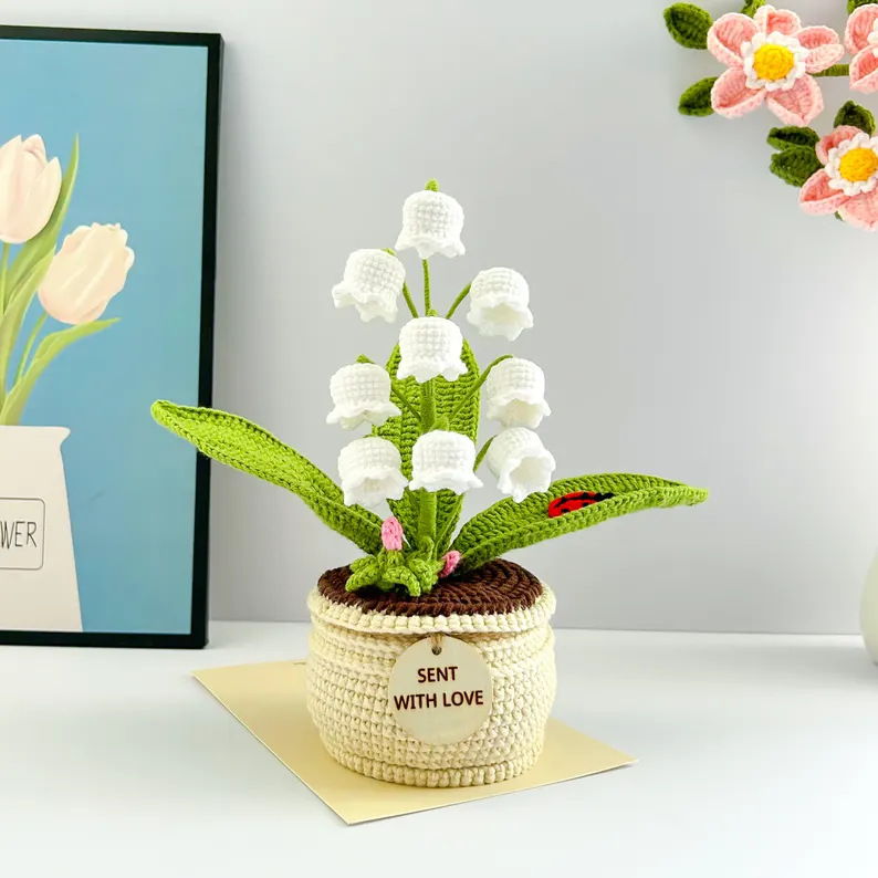 V888-ELOSUNG28177-202504281226-00 White Handmade Crochet Lily of the Valley Potted Plant - Gradient Blue Flower Decor Gift - Image 1