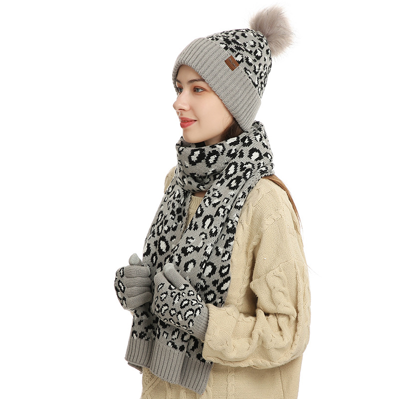 V888-ELOSUNG28180-202504281617-00 Grey Women's Leopard Print Winter Warm Knit Set - 3 Piece Fleece Lined Hat, Scarf & Gloves - Image 1