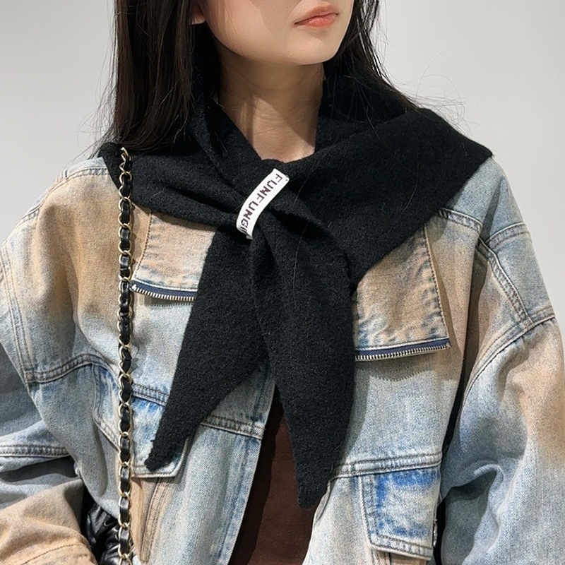 V888-ELOSUNG28826-202505231243-00 2-Piece Black Elegant Wool Blend Triangle Scarf - Luxurious Knit Shawl for Women (39 x 110cm) - Image 1