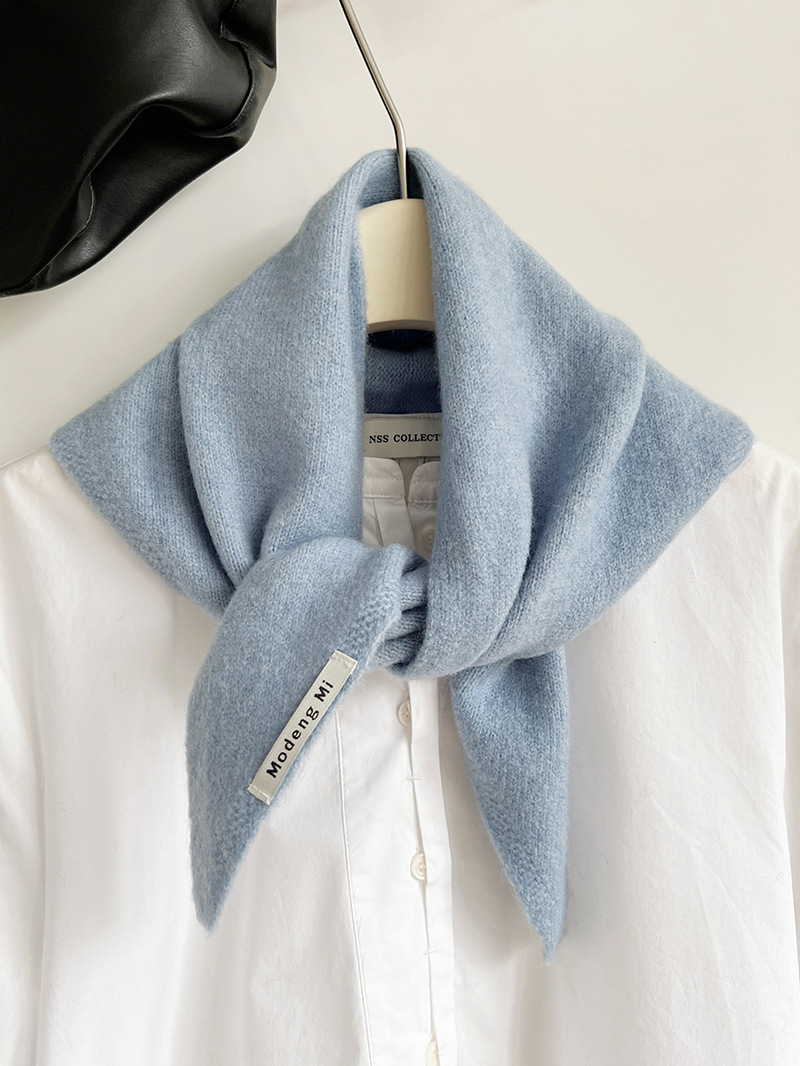 V888-ELOSUNG28832-202505231316-00 Light Blue Chic Wool Blend Knit Triangle Scarf - Versatile & Warm Fashion Accessory - 105 x 35cm - Image 1