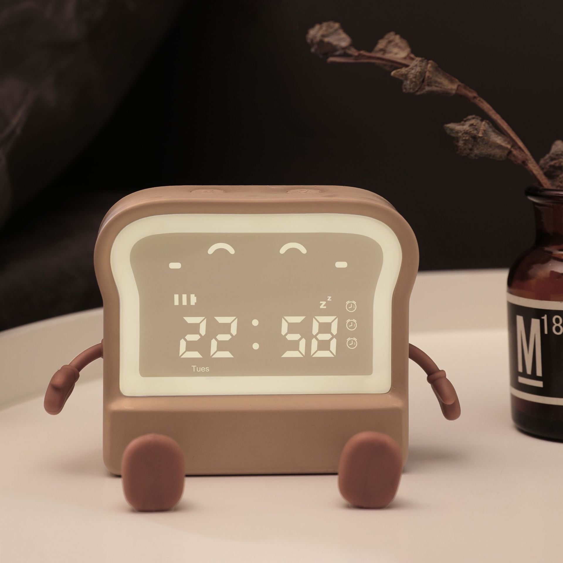 V888-ELOSUNG29562-202506051748-00 Adorable Toast-Shaped Digital Alarm Clock with Night Light & Phone Stand - Multifunctional Kids Clock(brown) - Image 1