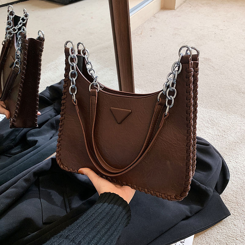 V888-ELOSUNG31103-202505231317-00 Coffee Chic PU Leather Shoulder Bag with Chain Strap & Whipstitch Detail - Image 1