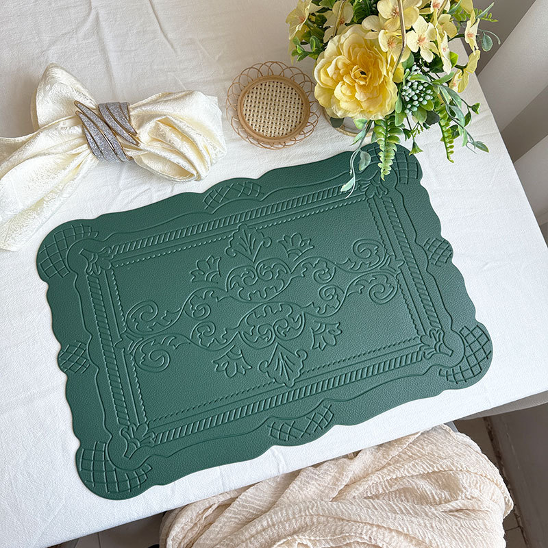 V888-ELOSUNG31237-202505281046-00 4 pcs Decorative Faux Leather Placemats - Unique Shape, Beautiful Packaging (Dark green) - Image 1