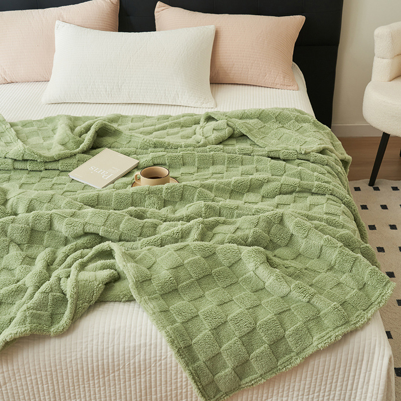 V888-ELOSUNG32598-202506241015-00 200*230CM Light Green Ultra-Soft Waffle Textured Plush Fleece Blanket - Large Cozy All-Season Throw for Bed & Sofa - Image 1