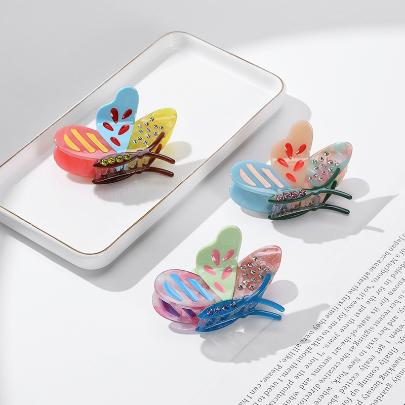 V888-ELOSUNG33226-202506091615-00 All Style Stylish 3-Piece Butterfly Acetate Hair Clip Set - Image 1