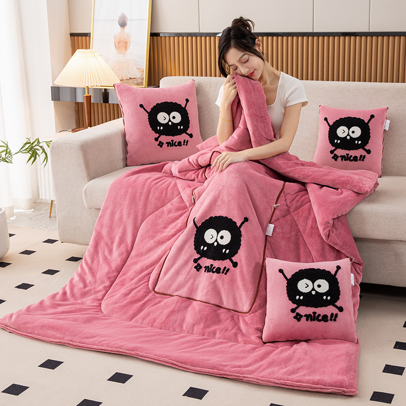 V888-ELOSUNG33350-202506191227-00 Bean Pink Padded and Thickened Elf 2-in-1 Foldable Car Pillow Blanket - Cozy 40x40cm Pillow, Unfolds to 100x150cm Blanket for Travel and Office Naps - Image 1