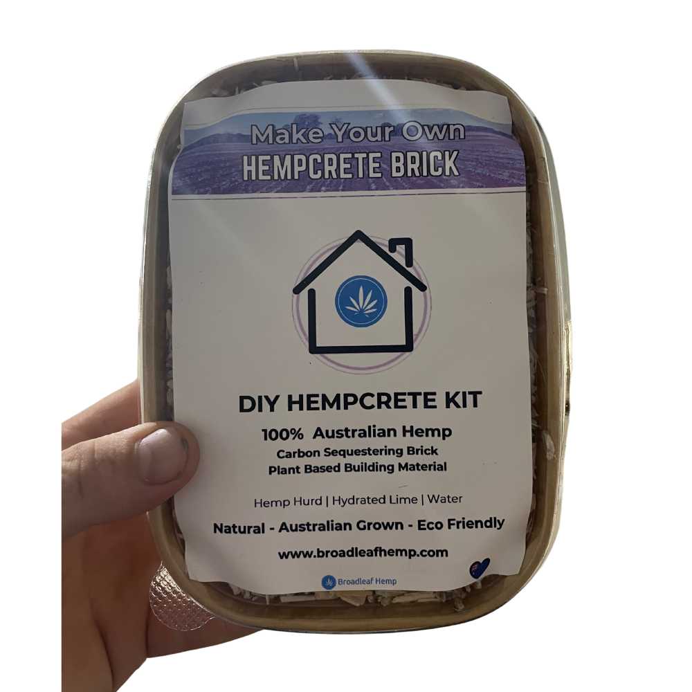 V925-HEMPCRETE-MYO-BRICK-202506041131-00 Make Your Own Hempcrete Brick – Sustainable DIY Eco Kit (1000ml) - Image 1