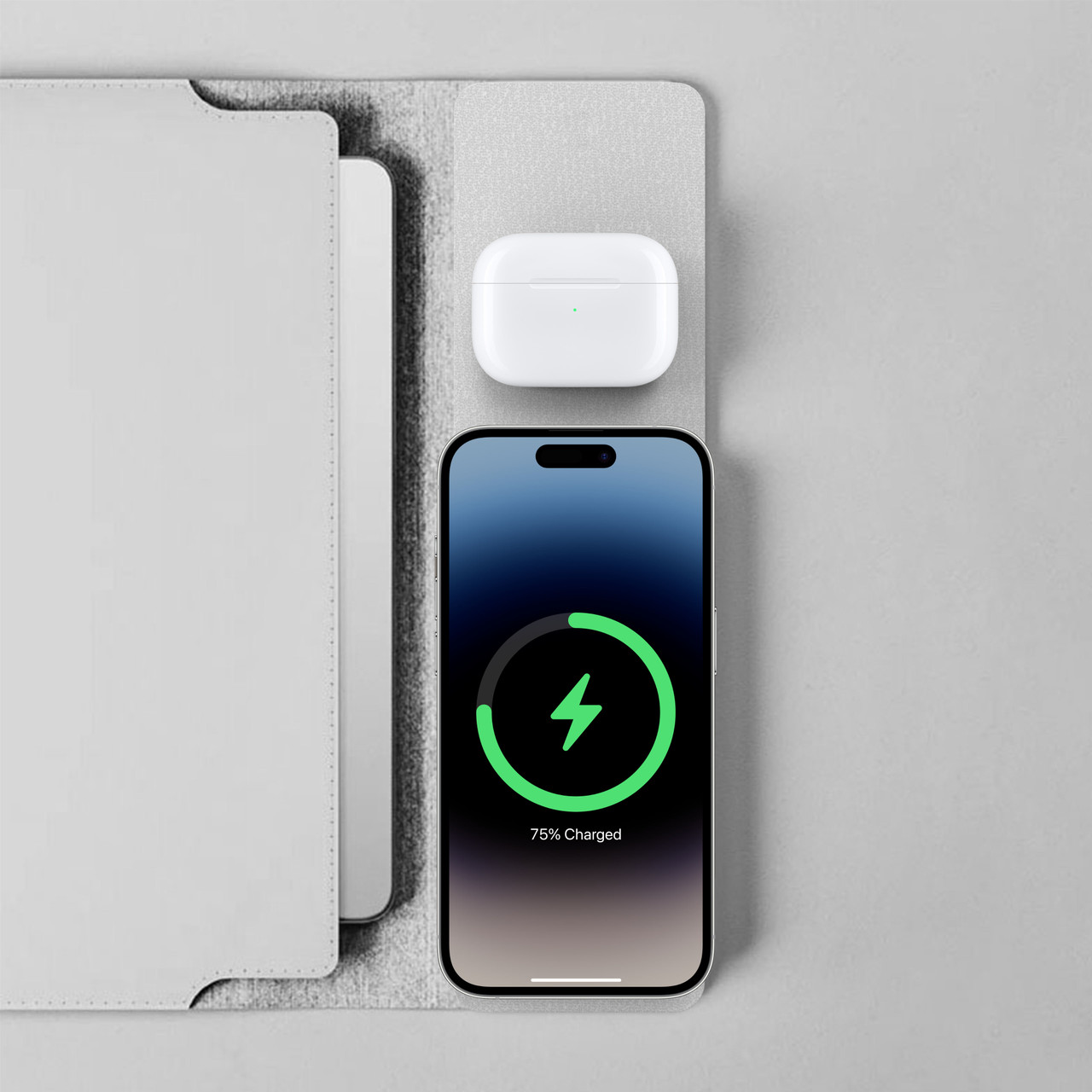 V1031-WC-S16G-846-202507251020-00 Laser Wireless Charging Laptop Sleeve Up to 16 Inch Grey - Image 1