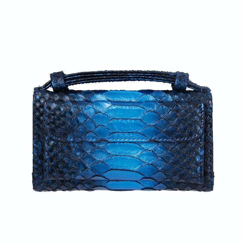 V562-A1053712750DBT-202508282246-00 Chain Crossbody Bag with Snake Texture Print - 10 Blue - Image 1
