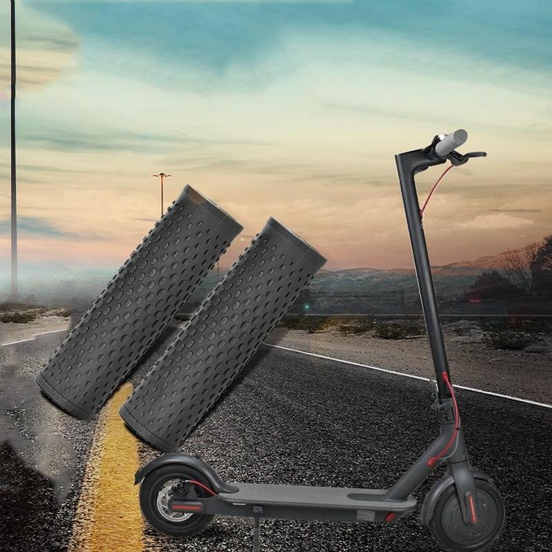 V562-A1061731550DBT-202508281046-00 Rubber Handlebar Covers for Xiaomi Mijia M365 / M365 Pro - 2 Pairs - Black - Image 1