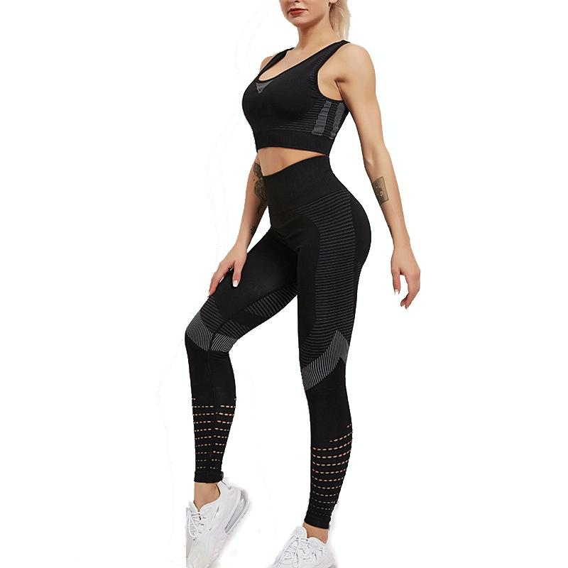 V562-C2066435060DBT-202508290426-00 Yoga Fitness Set Women Sports Bra & Leggings Size L - Black - M - Image 1