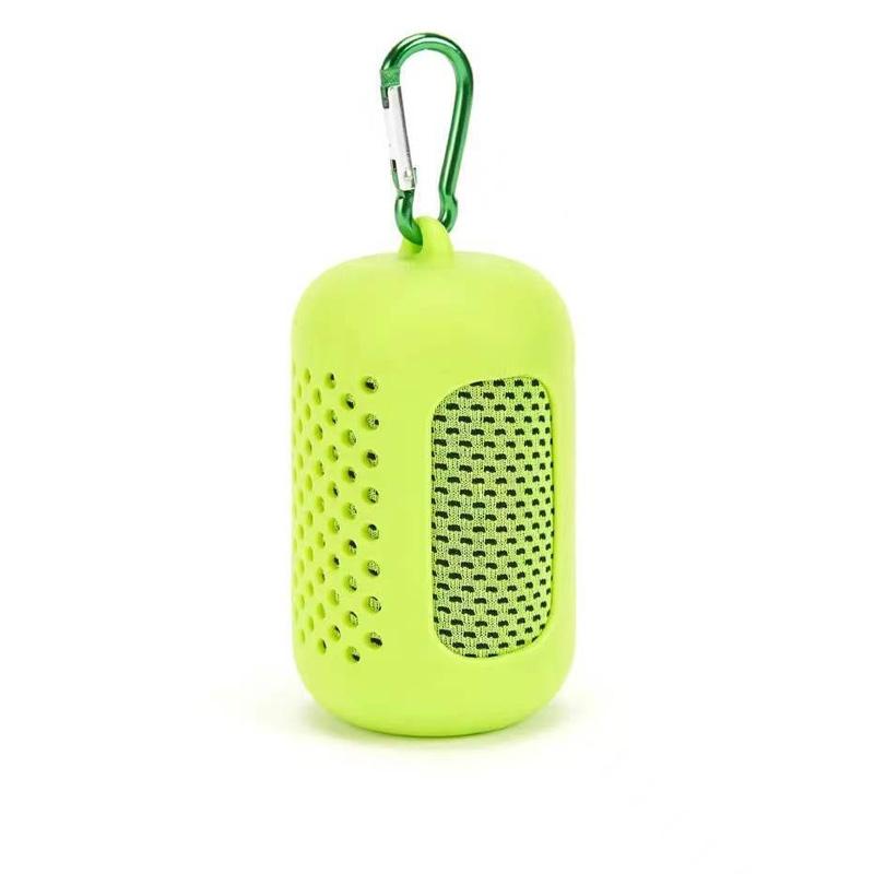 V562-J2063332060DBT-202508290545-00 Chill Towel For Summer Workouts - Cylindrical Fruit Green - Image 1